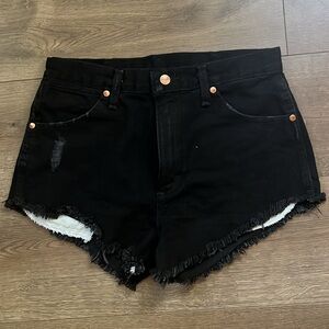 NWOT Wrangler denim cutoff shorts 27